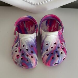 CROCS Kids Sandals Glow in the dark Pink and Purple Swirl